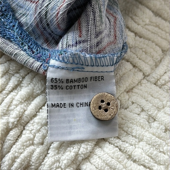 Bamboo Dreaming Brand Bamboo/Cotton Blend Button Down Shirt - Picture 11 of 12
